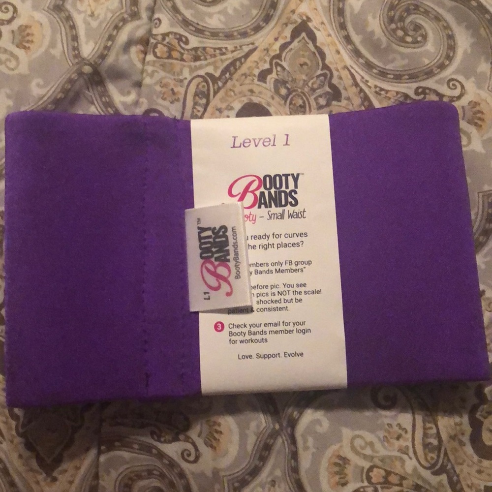Booty Bands “Big Booty - Small Waist”